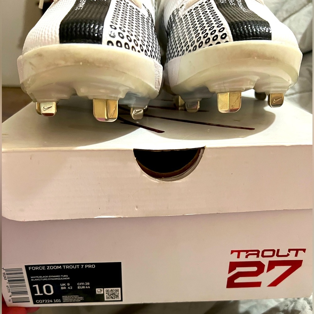 Men’s Nike Force Zoom Trout 7 Pro metal baseball cleats